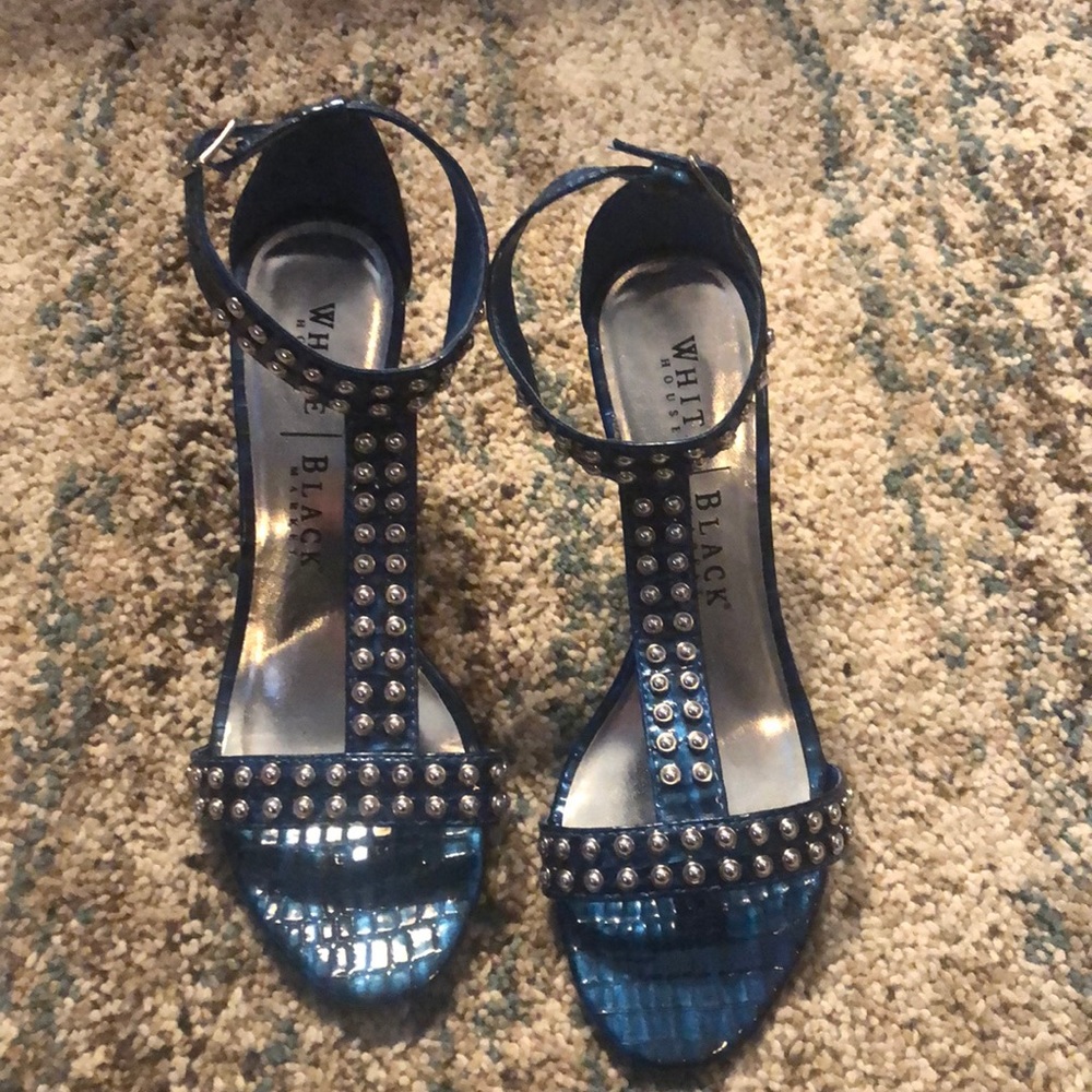 White House Black Market Wedges